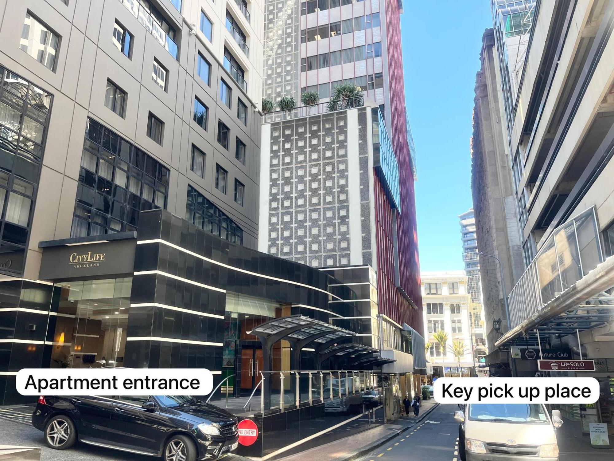 Highrise Studio Apartment W/ Ac, Pool & Gym In Auckland Cbd Exterior photo