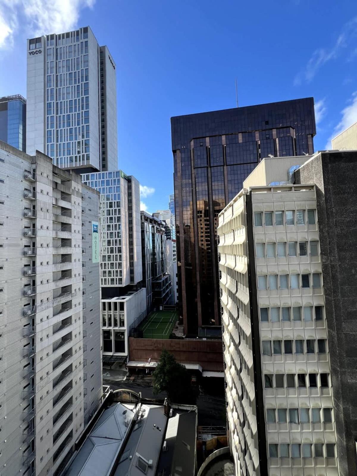 Highrise Studio Apartment W/ Ac, Pool & Gym In Auckland Cbd Exterior photo